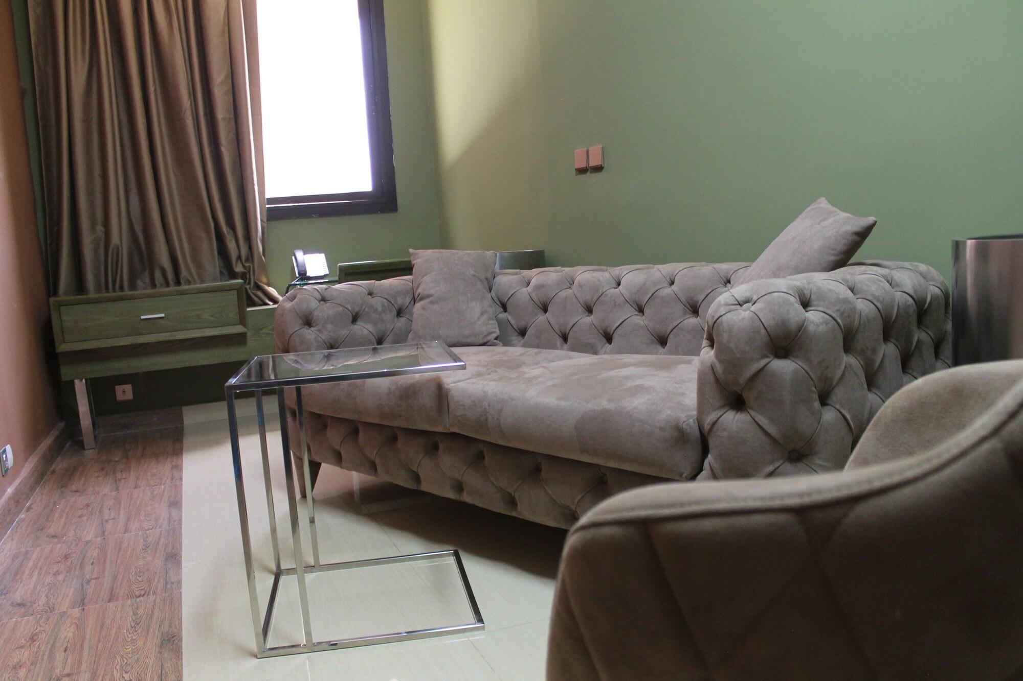 Wakola Hotel Cheikh Anta داكاغْ المظهر الخارجي الصورة