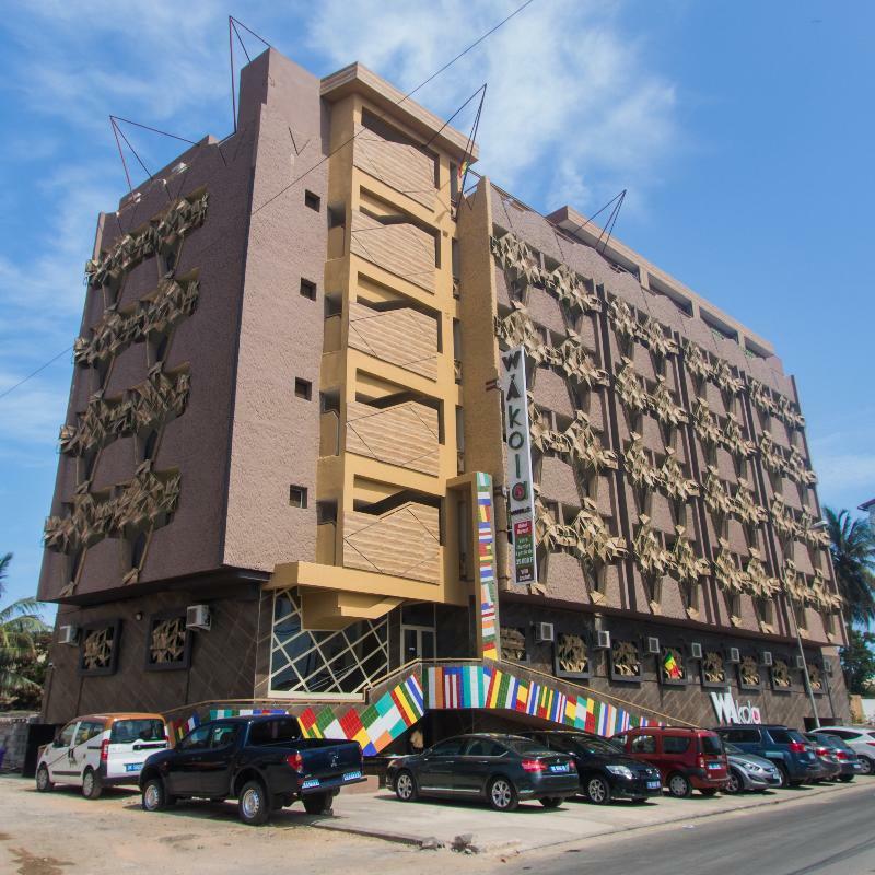 Wakola Hotel Cheikh Anta داكاغْ المظهر الخارجي الصورة